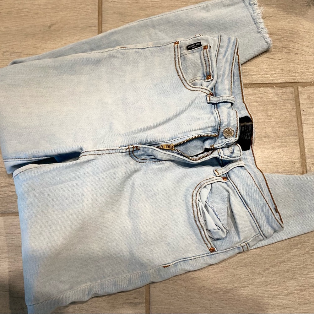 Skinny jeans